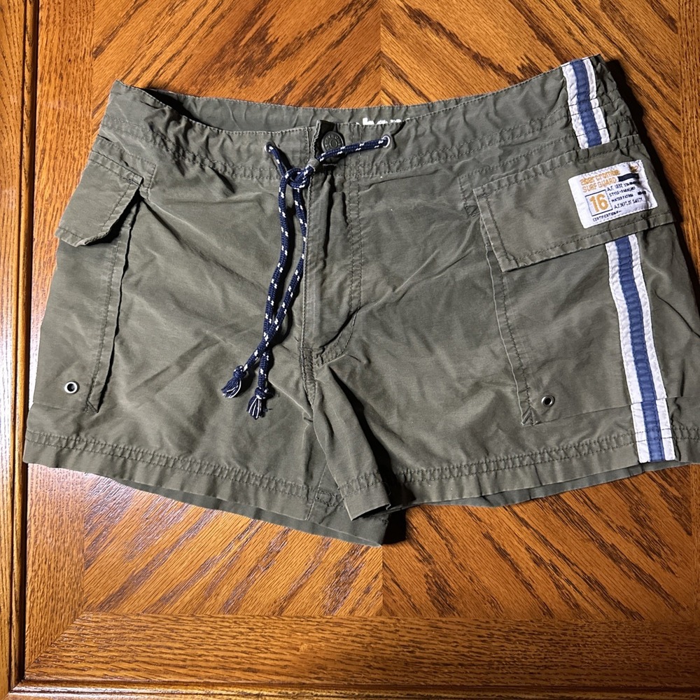 Vintage Ambercrombie & Fitch Mid-rise Green Cargo Shorts